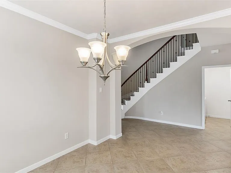 24122 Haywards Crossing Ln — Photo 8