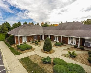 8452 Aspen Glen Way #9, Louisville, KY, 40228