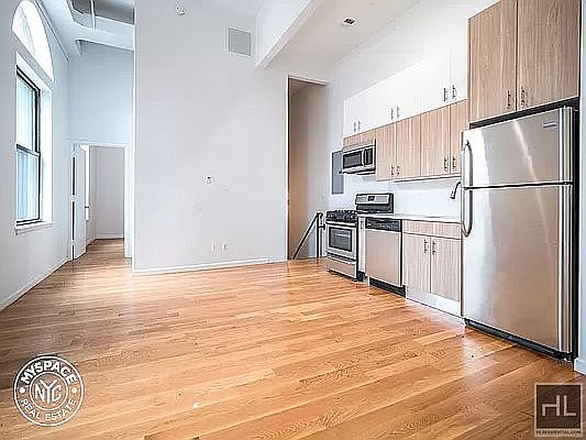 1st image of 631 Bushwick Ave #101