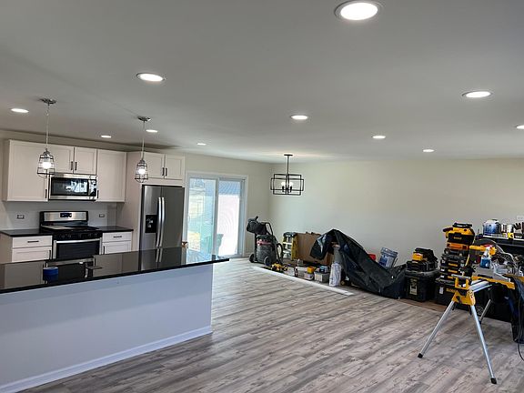 5th image of 36913 N Grandwood Dr