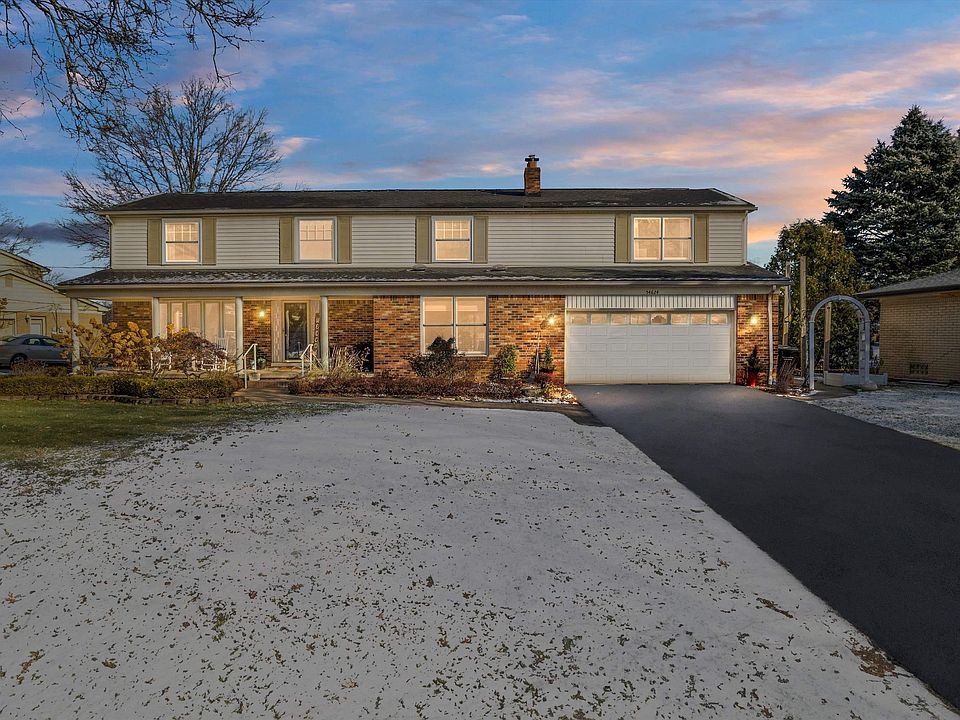 1st image of 54624 Franklin Dr