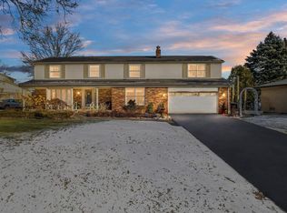 54624 Franklin Dr, Shelby Township, MI