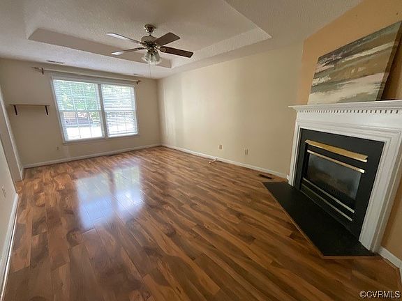 4th image of 9048 Jeans Grove Ln