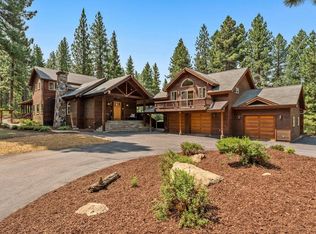 10915 Royal Crest Dr, Truckee, CA 96161