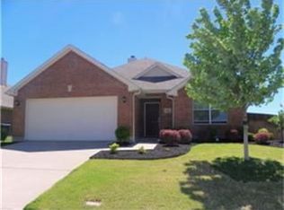 8113 Raintree Dr, McKinney, TX 75071