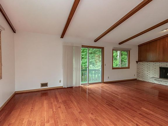 3rd image of 508 E 130th St