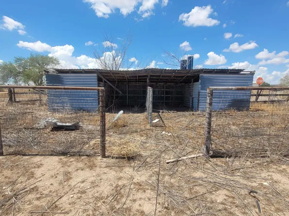 709 Wood St, Carlsbad, NM 88250