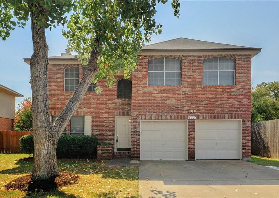 1st image of 602 Riverlawn Dr