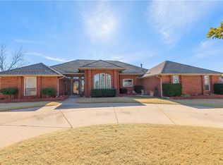 5900 N Waterwood Ct, Oklahoma City, OK 73132