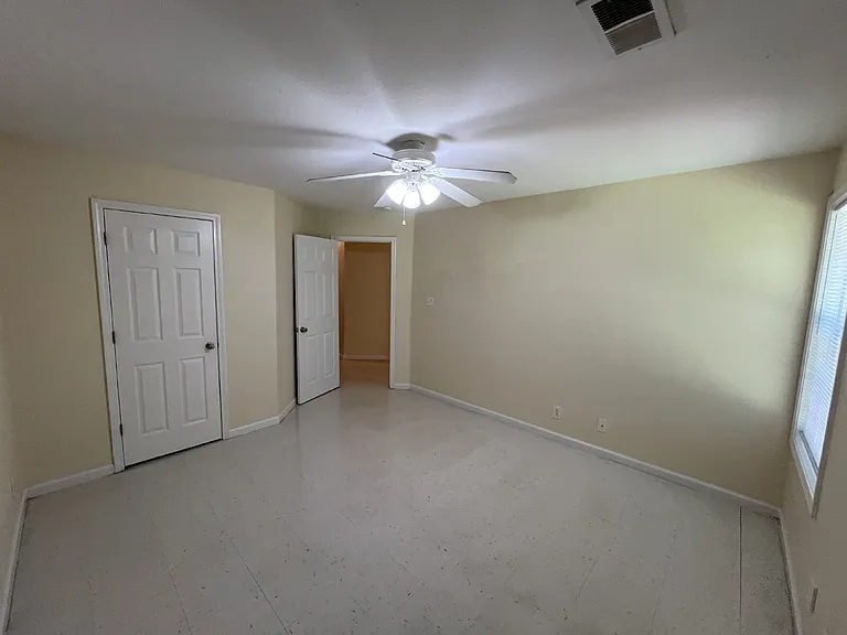 9063 Pembroke Oak Grove Rd #1A — Photo 9