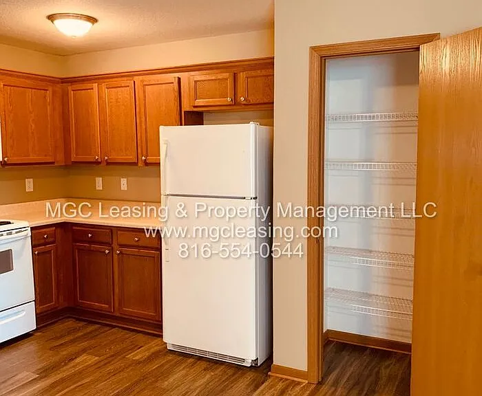 202 S Black Jack Ave — Photo 17