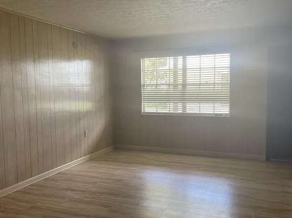 312 SW 3rd St #312, Okeechobee, FL 34974