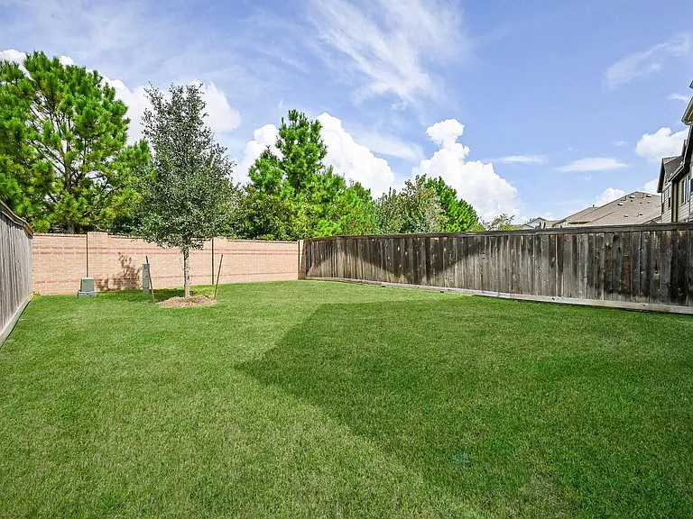 16103 Northern Cardinal Ln — Photo 22