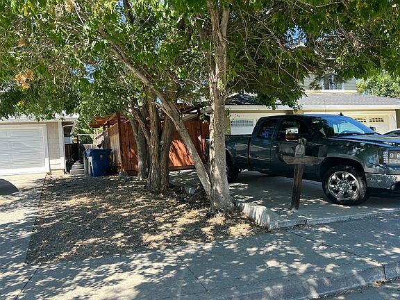 5th image of 4503 Goldcrest Ct