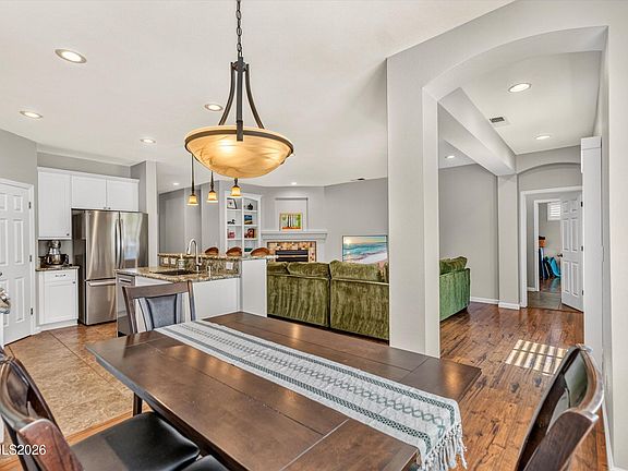 4th image of 1600 Quail Bar Ct