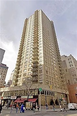 Rented by Fenwick Keats Real Estate | media 24