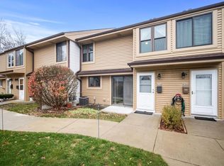 6346 S 20th St, Milwaukee, WI 53221