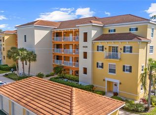 4420 Botanical Place Cir APT 102, Naples, FL 34112