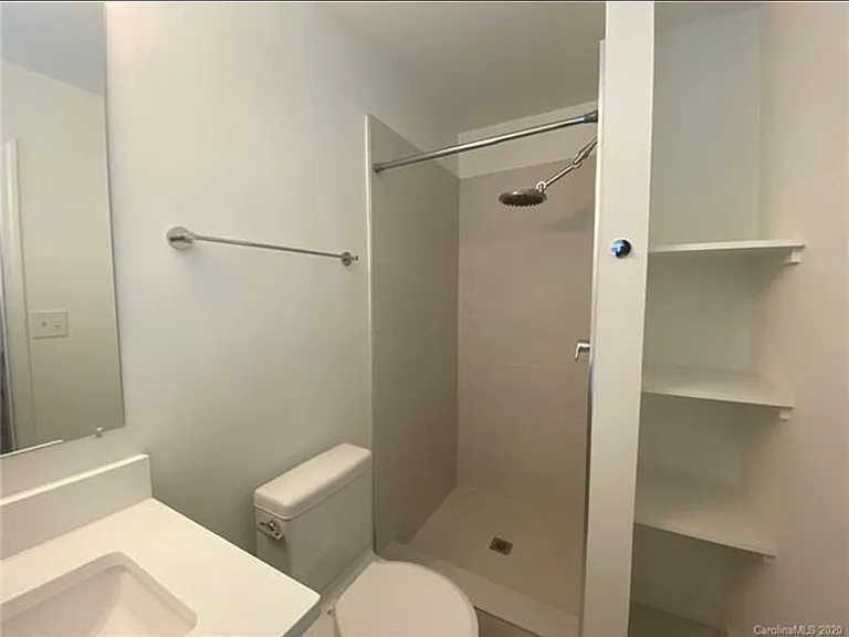 1537 Briar Creek Rd #B — Photo 13