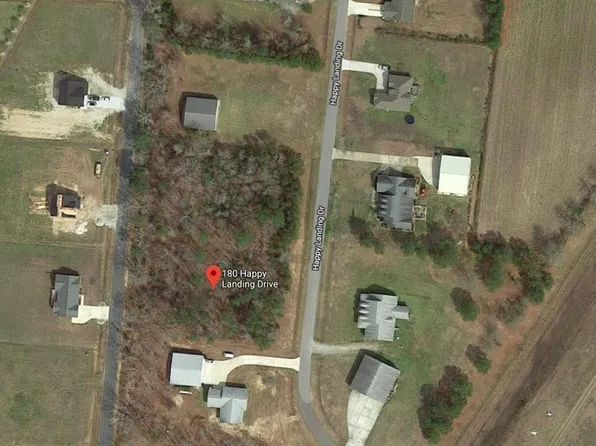 180 Happy Landing Dr, Maple, NC 27956