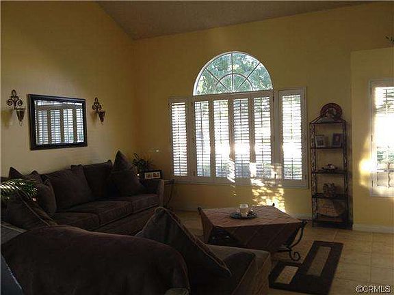 5th image of 25425 Birchtree Dr