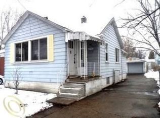 2096 Reo Ave, Lincoln Park, MI 48146