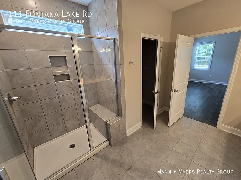 111 Fontana Lake Rd — Photo 22