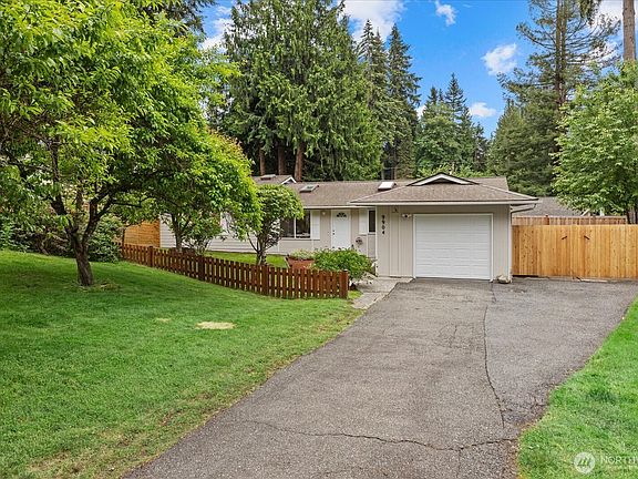 2nd image of 9904 167th Avenue NE