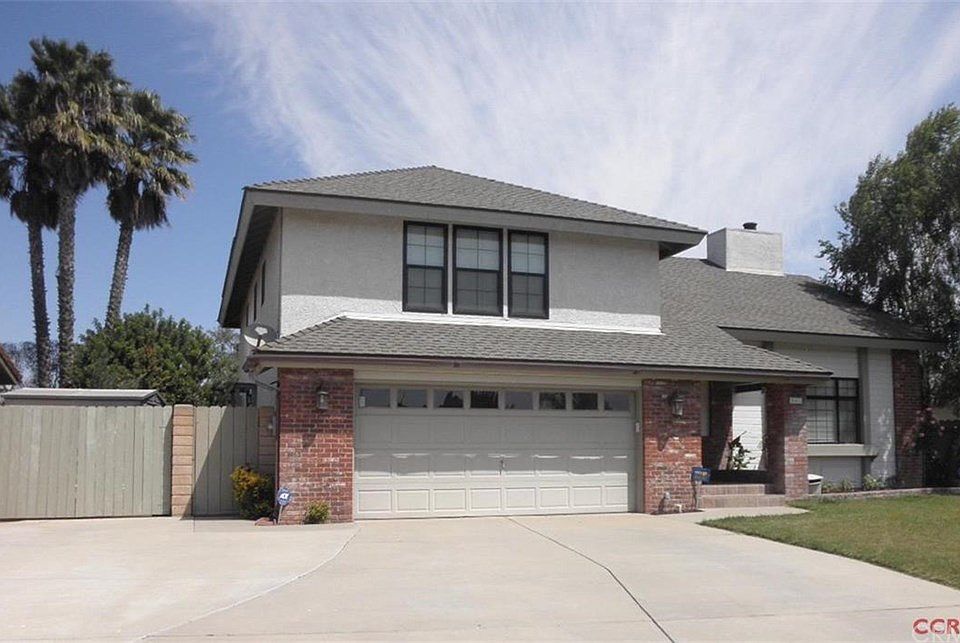 1st image of 541 Daniel Dr