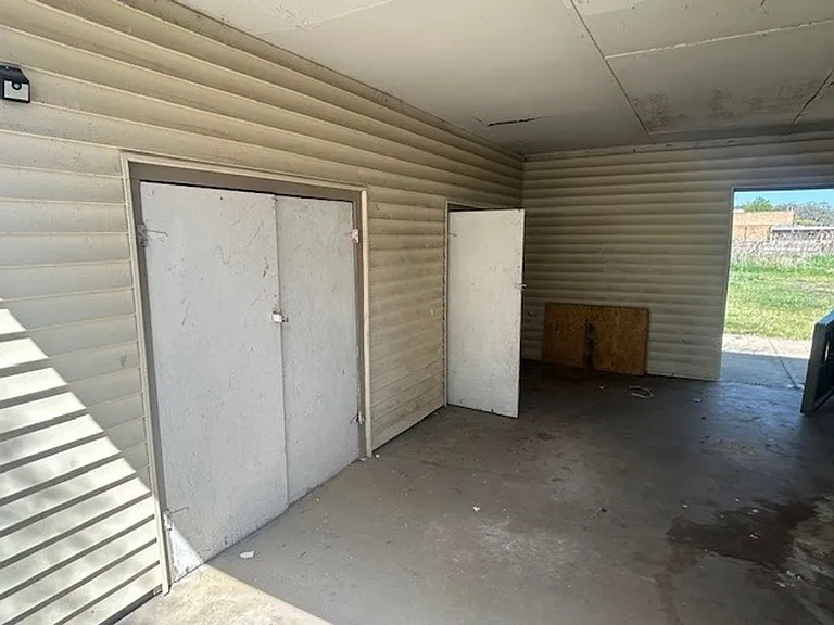 2738 S Minnesota Ave — Photo 16