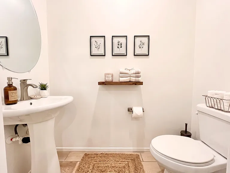 3434 N Longview Ave #4 — Photo 7