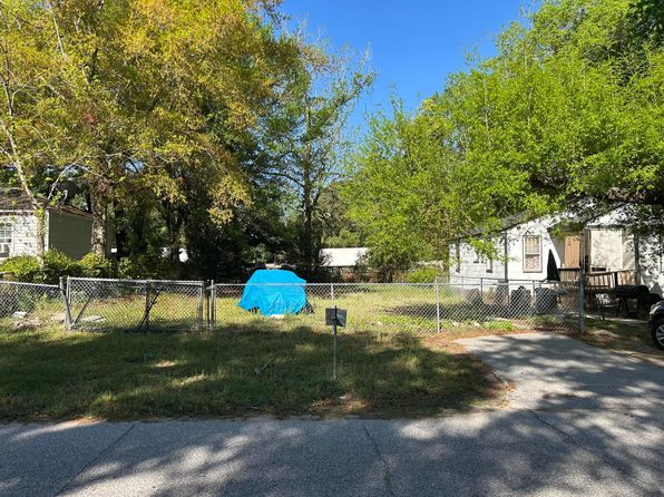 2634 Harvey Ave, North Charleston, SC 29405