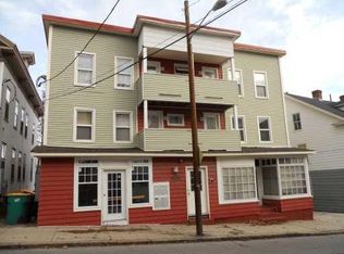 73 Blackstone St, Woonsocket, RI 02895