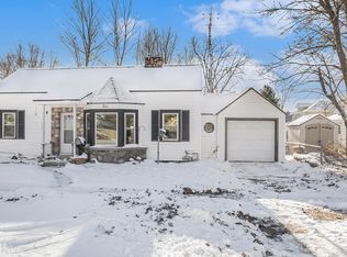 211 E Wheeler St, Three Rivers, MI 49093