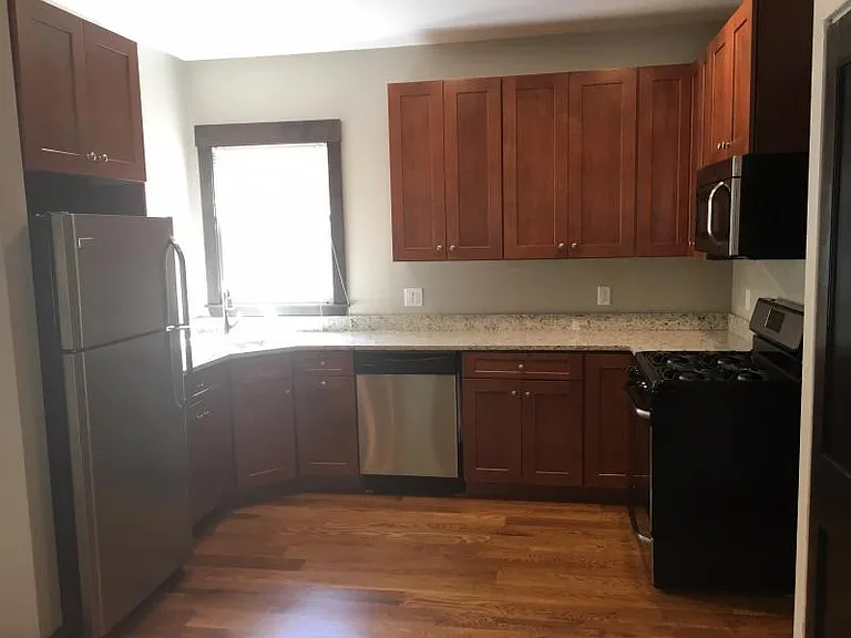 46 Creighton St #2F — Photo 2