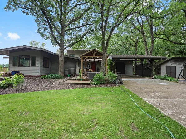 4040 Ricecliff Ln, Rice, MN 56367