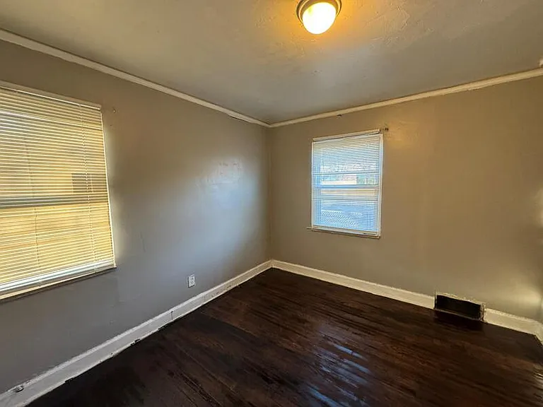 15375 Prevost St — Photo 6