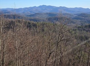 31 Lyle Knob Rd, Franklin, NC 28734