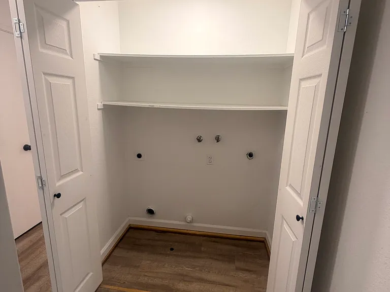340 W Lexington Ave #101 — Photo 13