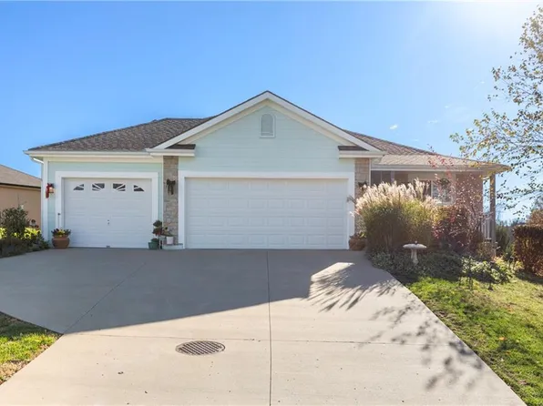 15785 Meadow Ct, Platte City, MO 64079