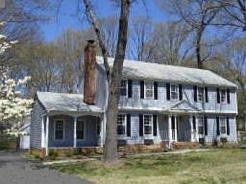 1st image of 330 Saybrook Dr