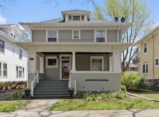 1211 N Clinton Blvd, Bloomington, IL 61701