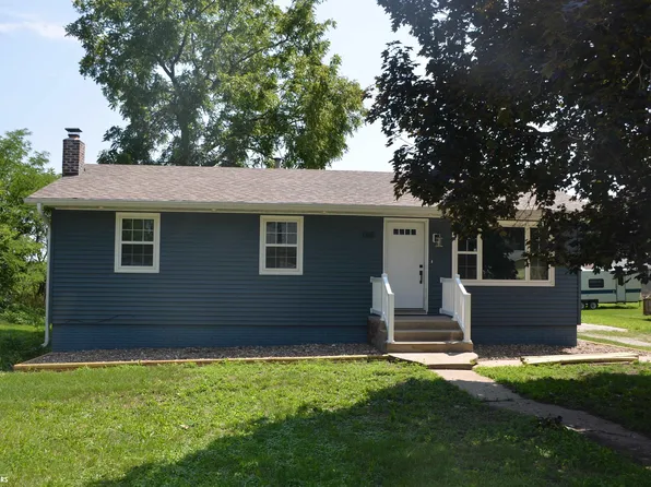 1318 3rd Ave E, Albia, IA 52531