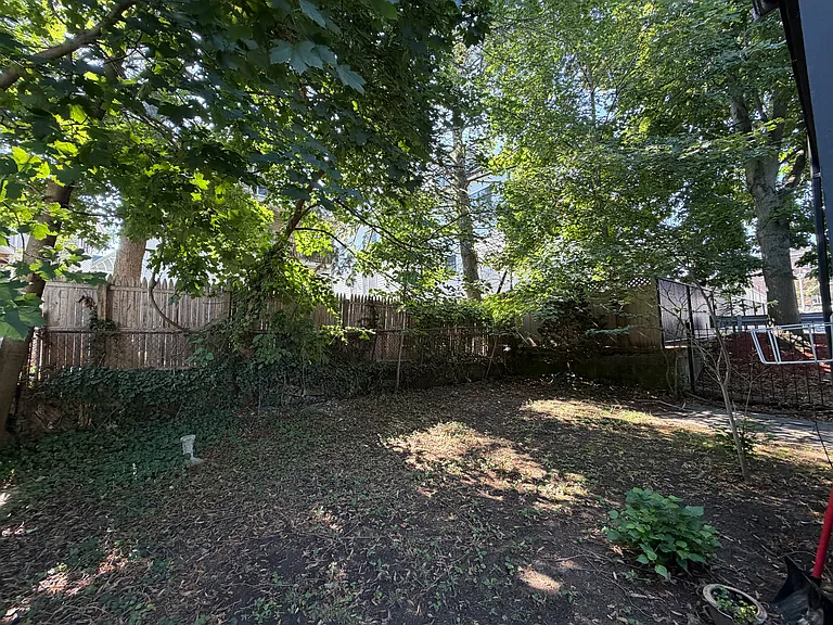 27 Central Rd — Photo 19