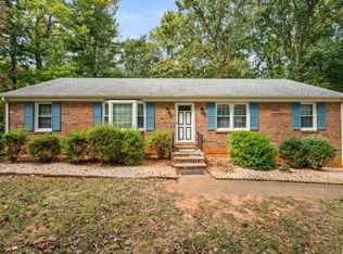 103 Berkley Pl, Forest, VA 24551