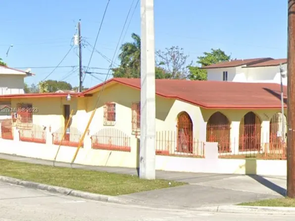 1095 W 23rd St, Hialeah, FL 33010