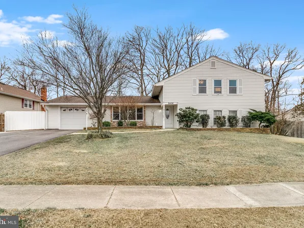 2406 Pinefield Rd, Waldorf, MD 20601