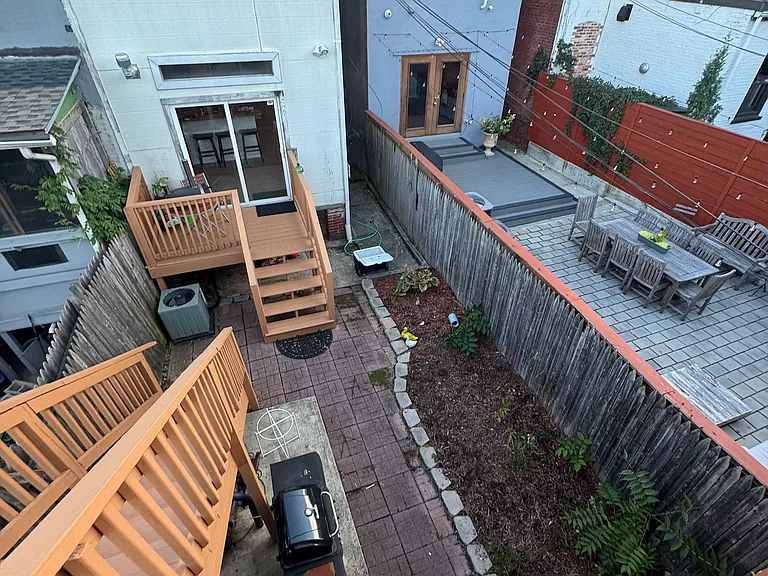 1219 Fairmont St NW #2 — Photo 15