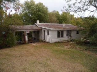 2038 Dyson Pl, Mount Airy, NC 27030