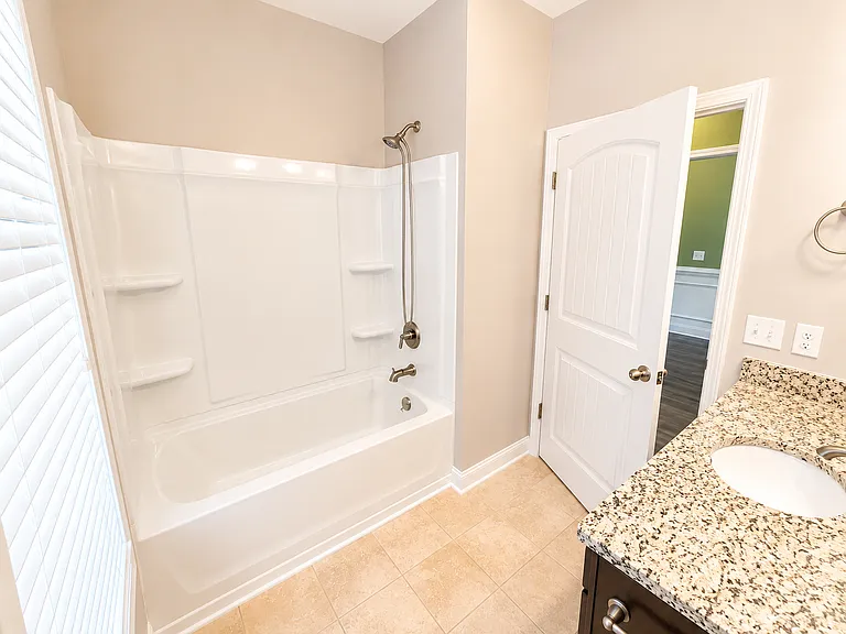 660 Scarlet Baby Dr — Photo 29